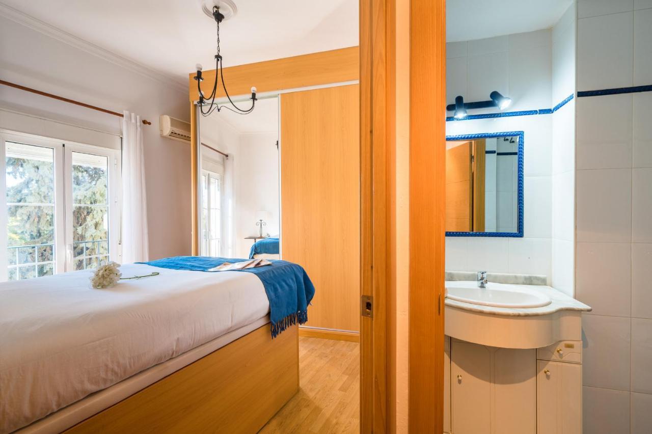 Distinguido Y Centrico Apartamento En San Bernardo Sevilla Kültér fotó