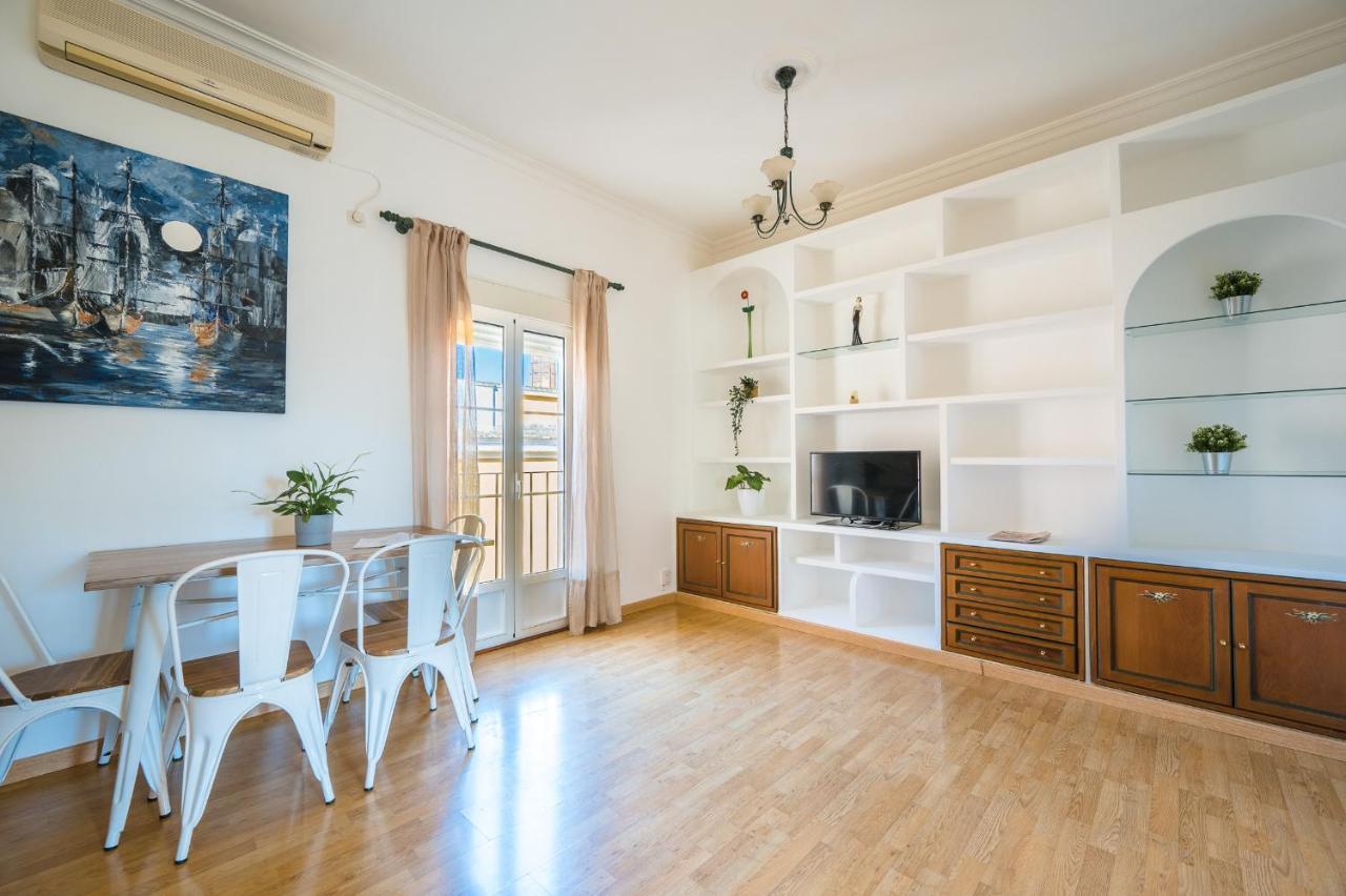 Distinguido Y Centrico Apartamento En San Bernardo Sevilla Kültér fotó